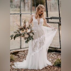 Kissprom Bohemian Wedding Dress / V-Neck Backless Romantic Dreamy Bridal Gown
